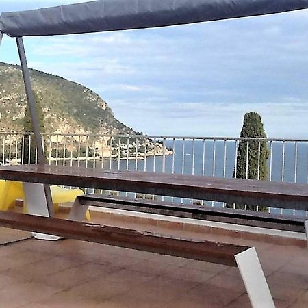 Villa With Private Pool And Sublime Views Ез Екстер'єр фото
