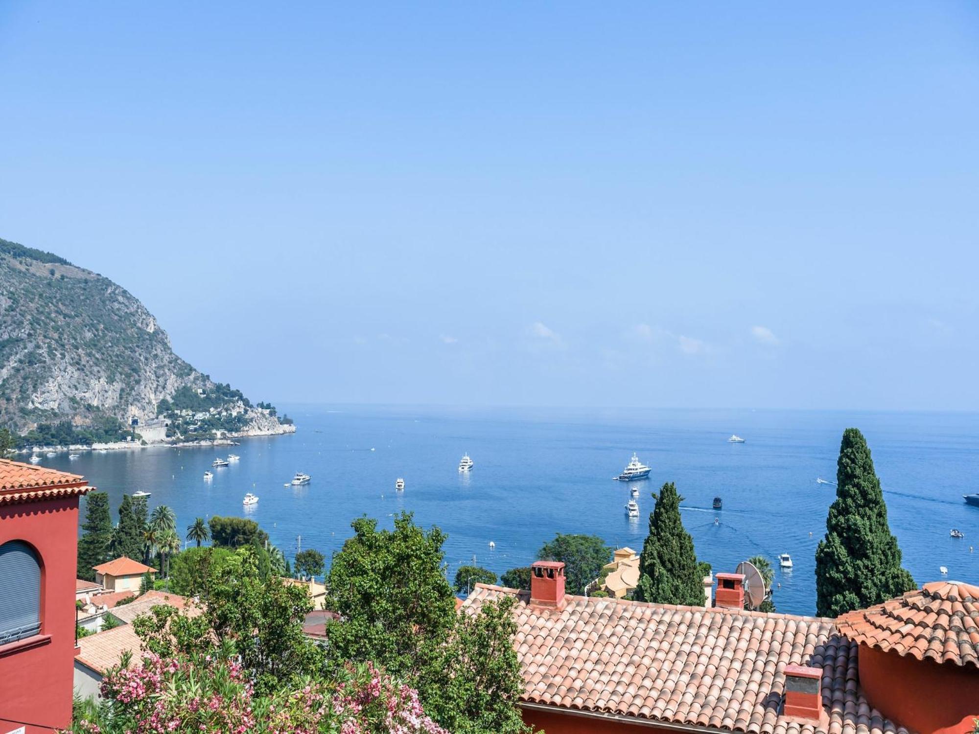 Villa With Private Pool And Sublime Views Ез Екстер'єр фото