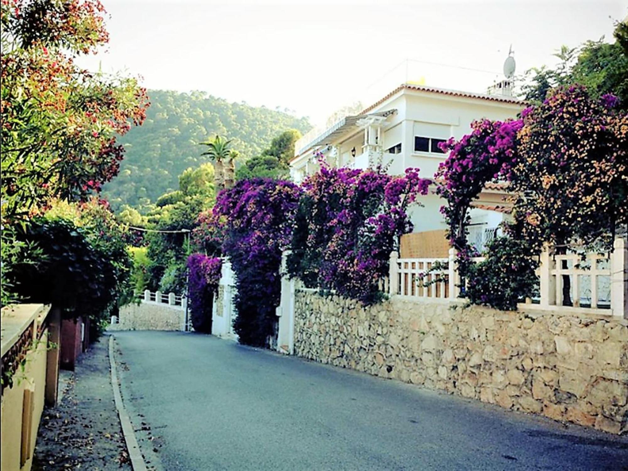 Villa With Private Pool And Sublime Views Ез Екстер'єр фото