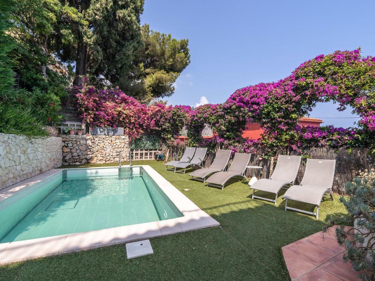 Villa With Private Pool And Sublime Views Ез Екстер'єр фото