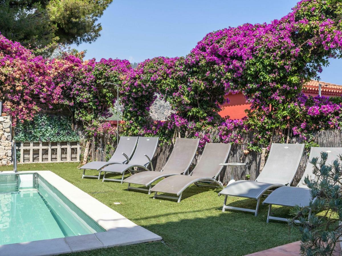 Villa With Private Pool And Sublime Views Ез Екстер'єр фото